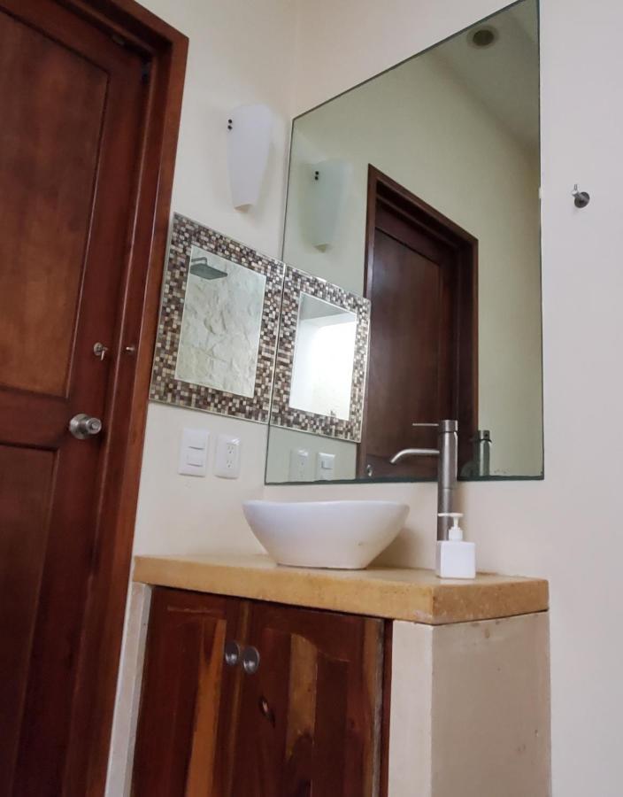 Layla Guesthouse Puerto Morelos Dış mekan fotoğraf