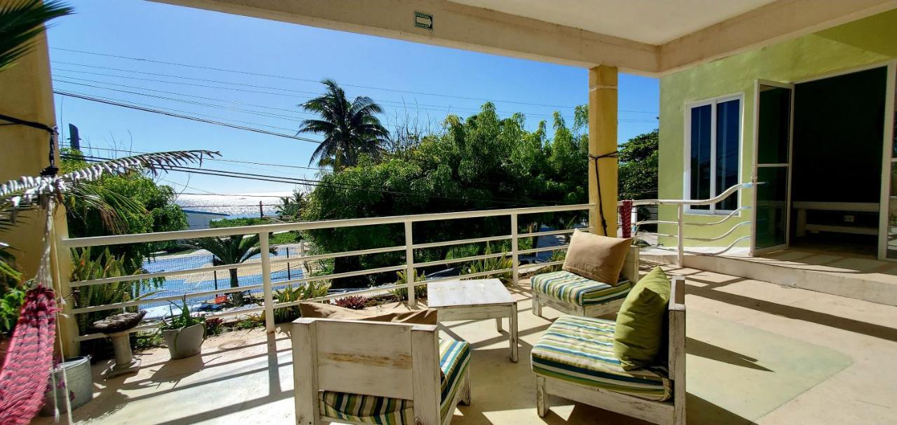 Layla Guesthouse Puerto Morelos Dış mekan fotoğraf